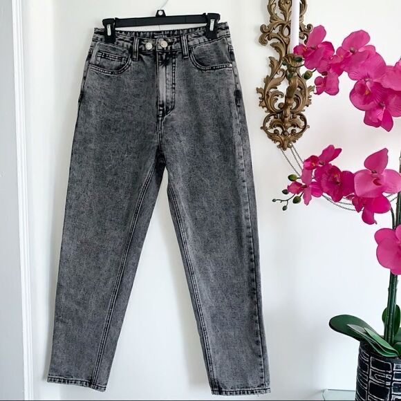 NASTY GAL MOM JEANS - Picture 5 of 15